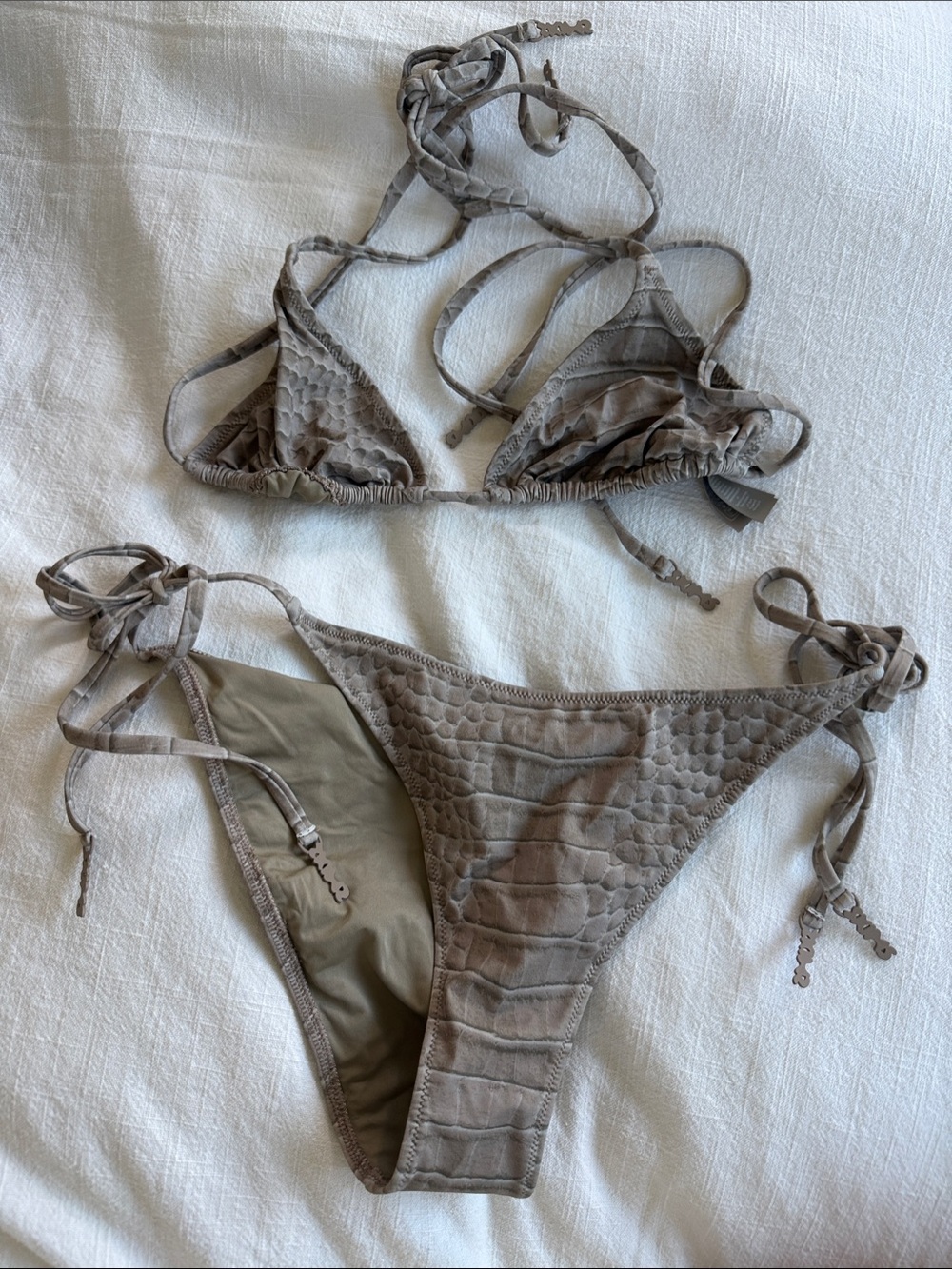 SKIMS Croc-Textured Tie Bandeau Bikini in Taupe